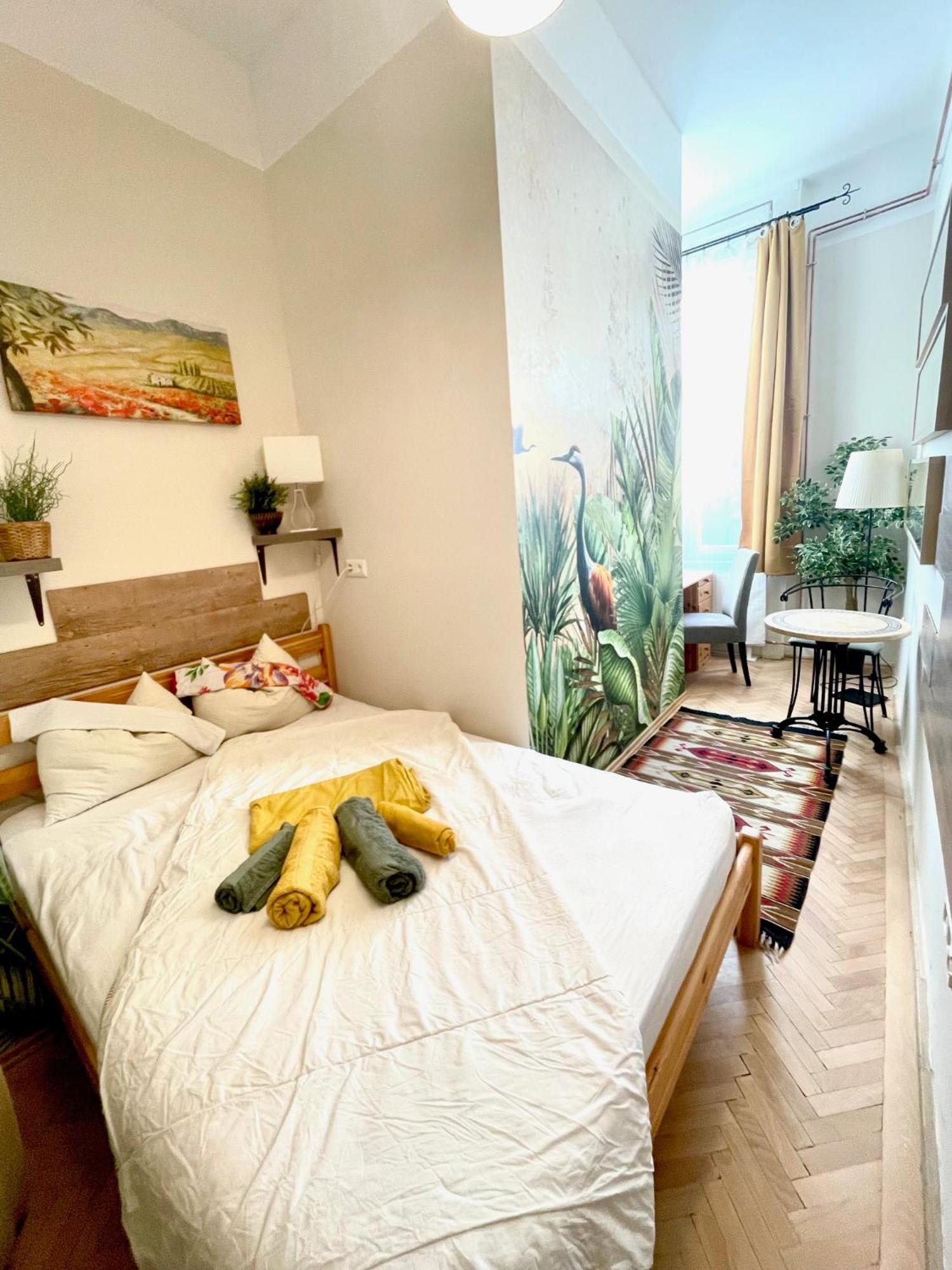 Acacia Hostel Βουδαπέστη Εξωτερικό φωτογραφία