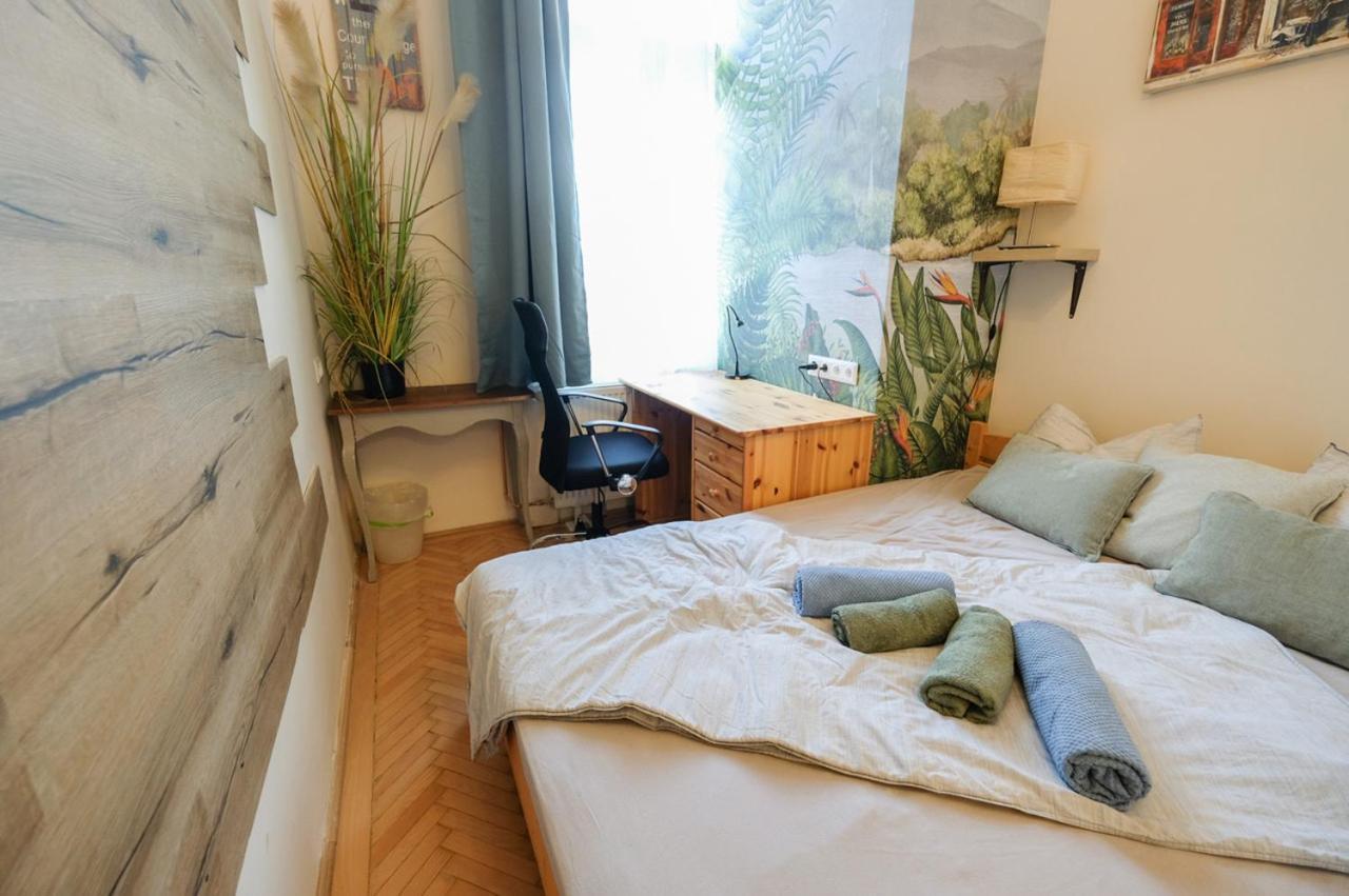 Acacia Hostel Βουδαπέστη Εξωτερικό φωτογραφία