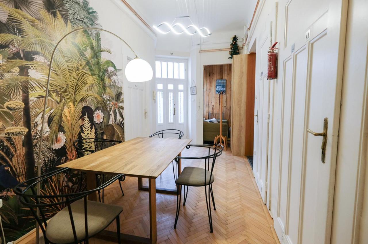 Acacia Hostel Βουδαπέστη Εξωτερικό φωτογραφία