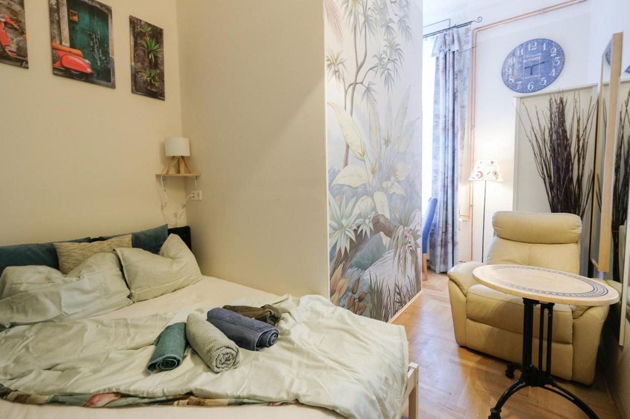 Acacia Hostel Βουδαπέστη Εξωτερικό φωτογραφία