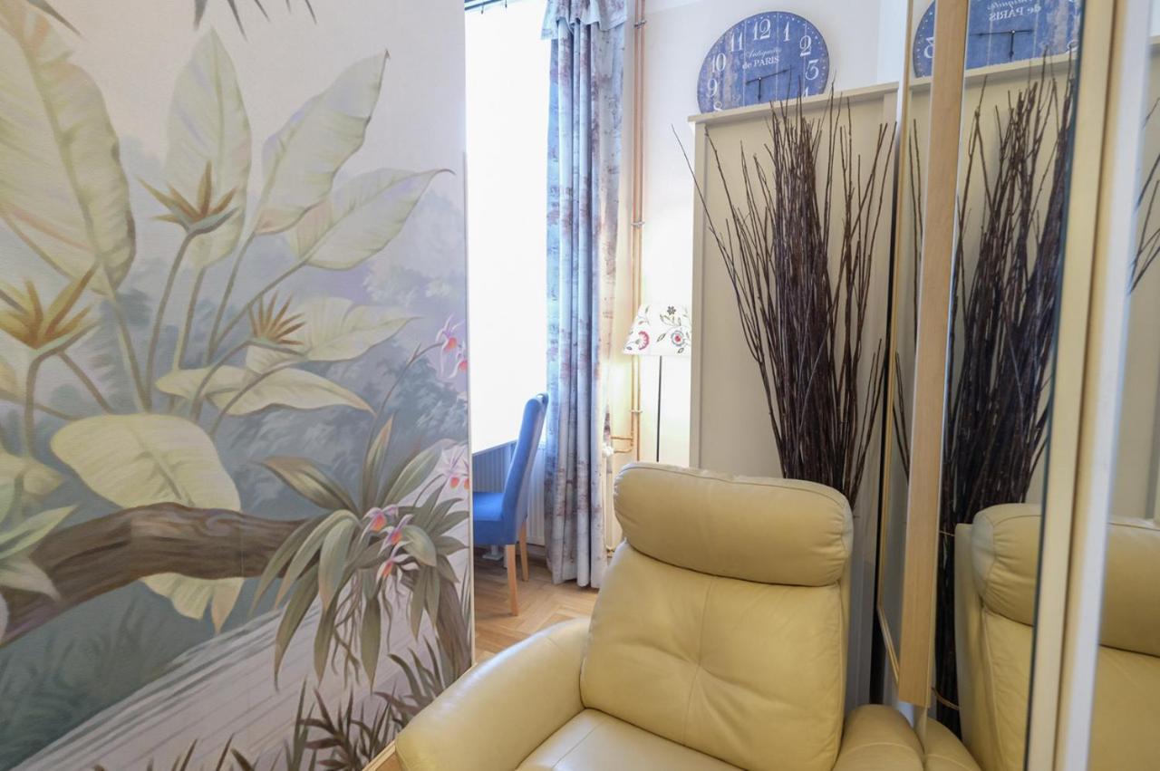 Acacia Hostel Βουδαπέστη Εξωτερικό φωτογραφία